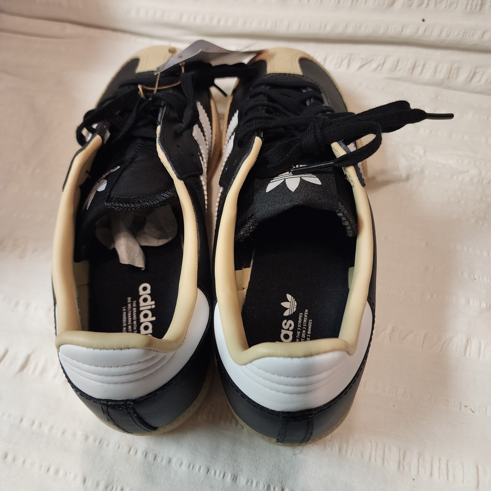Adidas Women Samba Classic Sneakers - Black & Tan - Picture 15 of 16